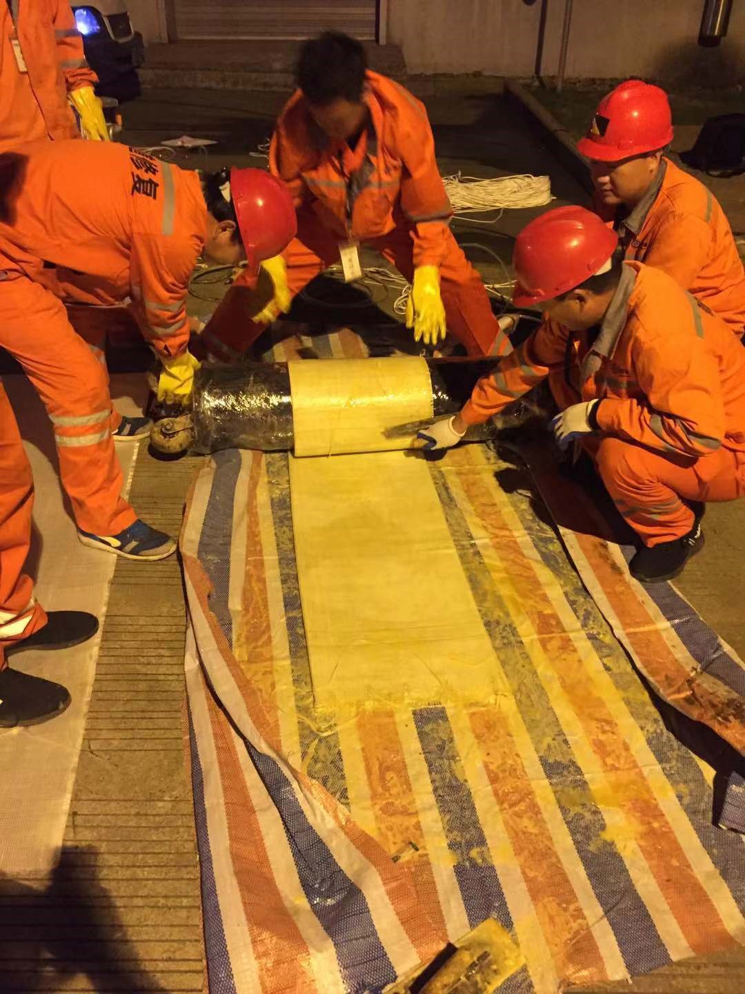 清城CIPP局部树脂固化法